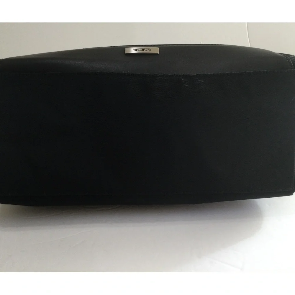 TUMI Double Handle Bag - Picture 5 of 10